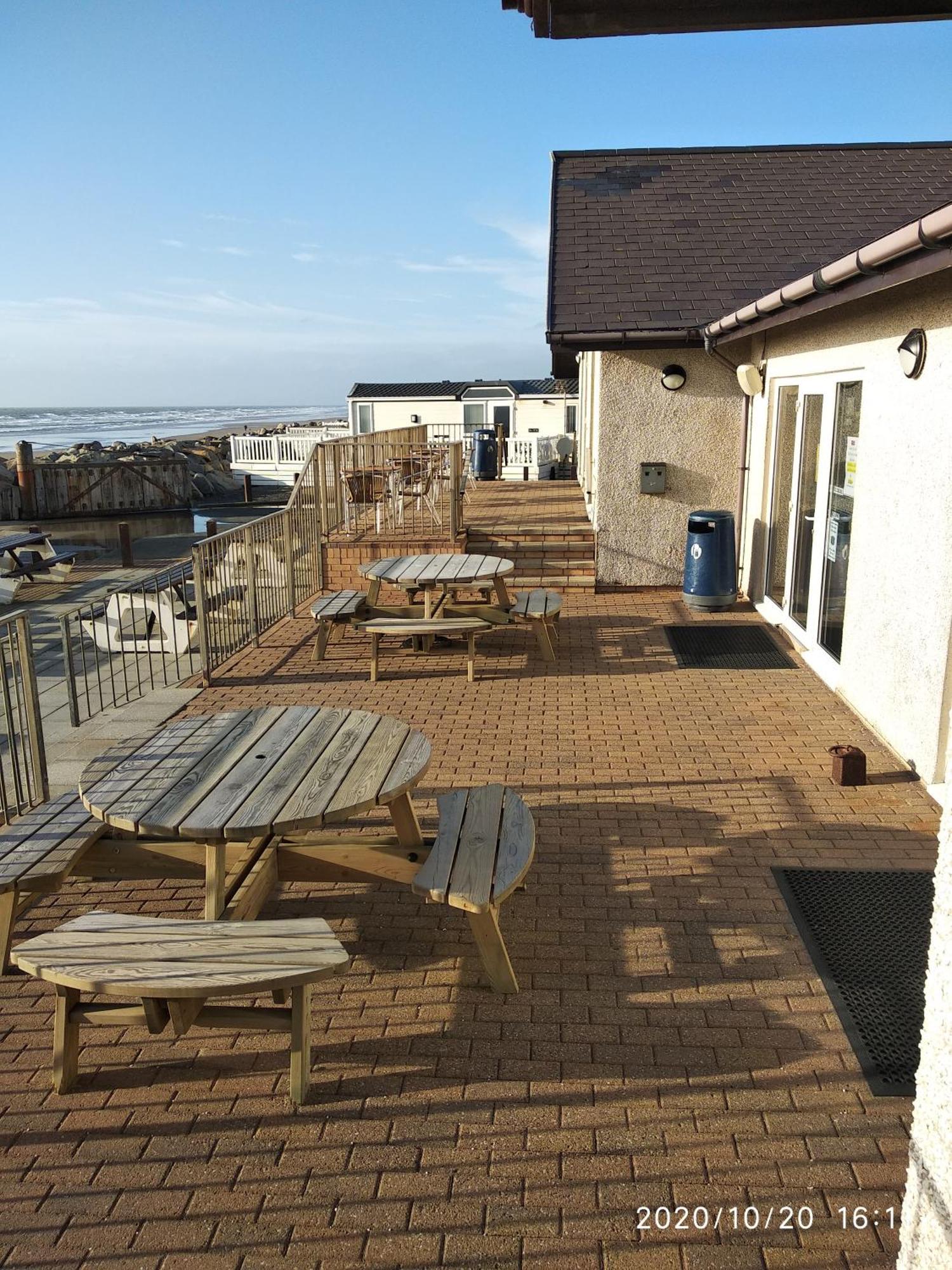 M&C Caravan Hire Sunnysands Barmouth Exterior photo